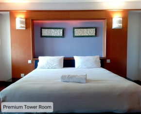 Alpine LXPD Premium Tower Room